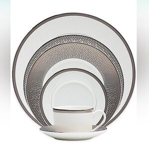 Waterford Aras Accent salad plate 9inch